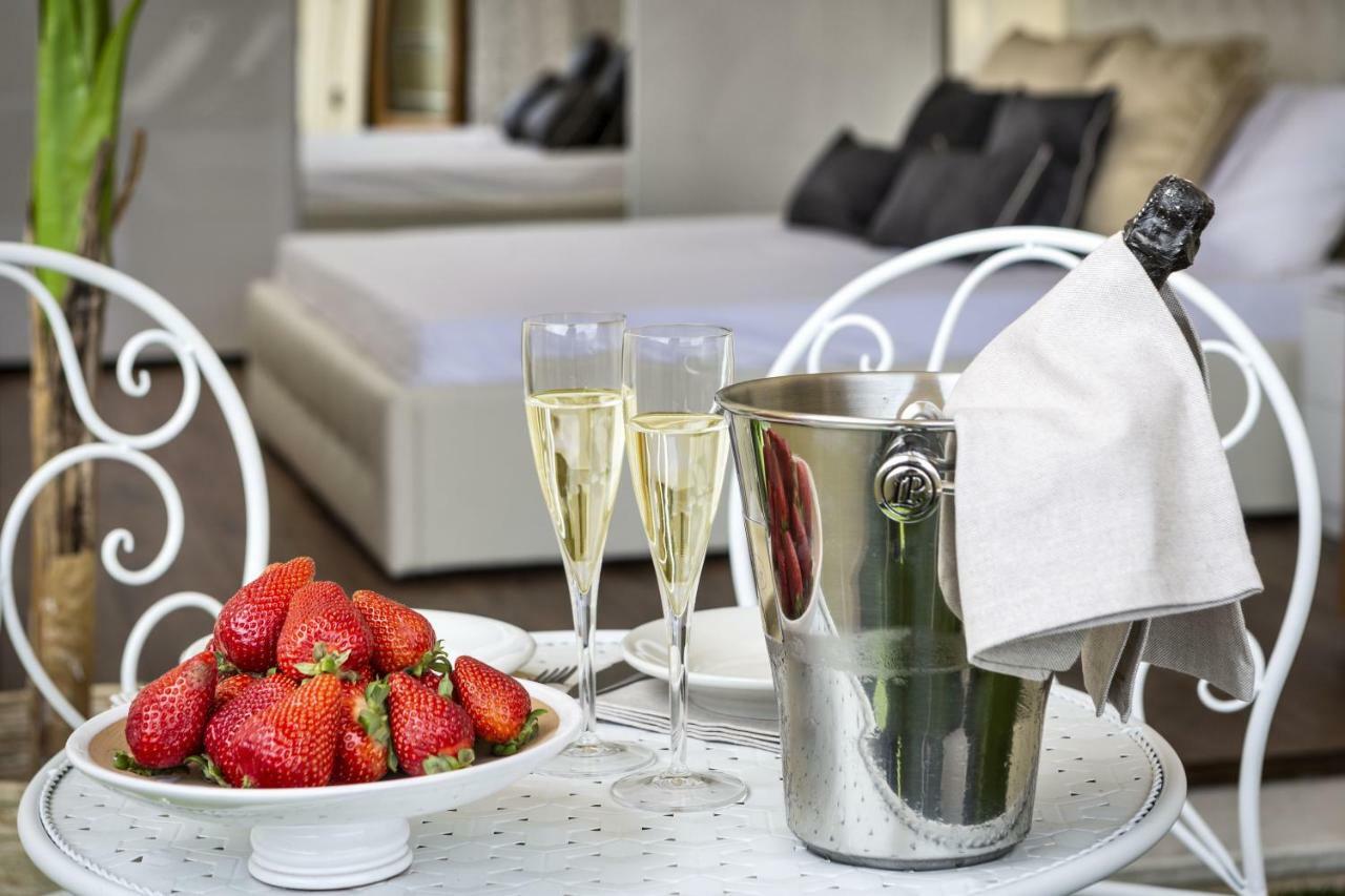 Luxury Rooms & Suites Olbia Eksteriør billede